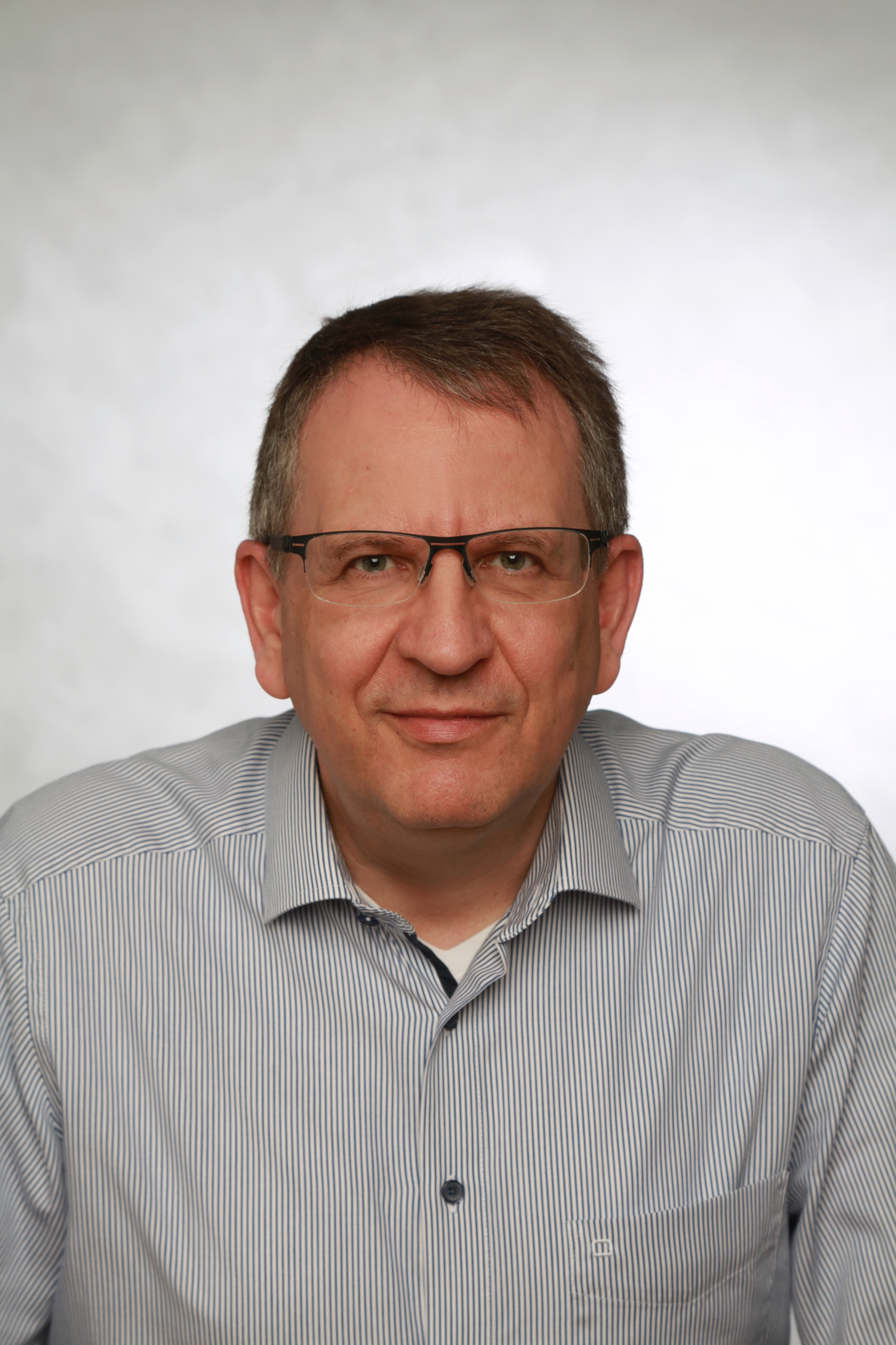 This image shows Prof. Dr. rer. nat. Rainer Niewa